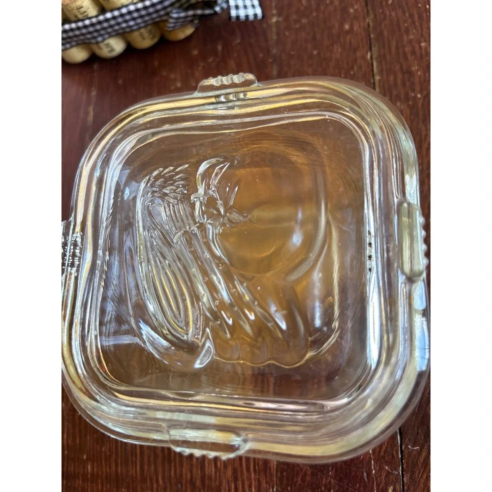 Unbranded vintage clear